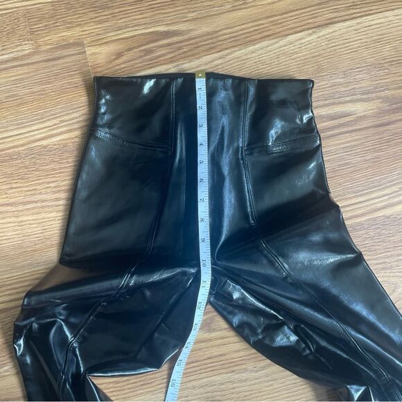 SPANX Sleek Black shaping High Waist Faux Leather Patent Leggings Size XS NWOT - Picture 8 of 14
